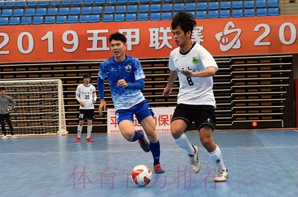 五甲联赛全国总决赛在鄂尔多斯开幕 十二强球队将为“冲超”拼尽全力 五甲联赛全国总决赛在鄂尔多斯开幕 十二强球队将为“冲超”拼尽全力